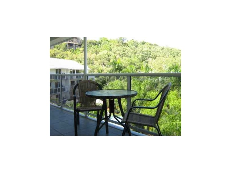 135/135 Coral Coast Drive, Palm Cove QLD 4879