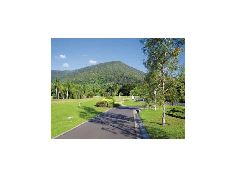 21 Coral Coast Drive, Palm Cove QLD 4879
