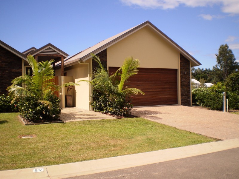 85 Ribbonwood, Palm Cove QLD 4879