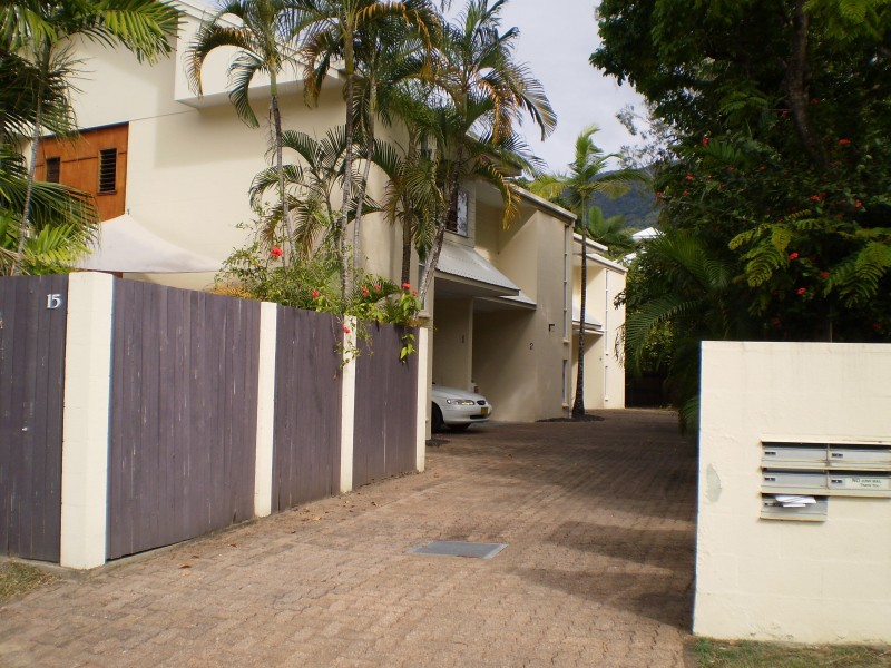 2/15 Amphora Street, Palm Cove QLD 4879
