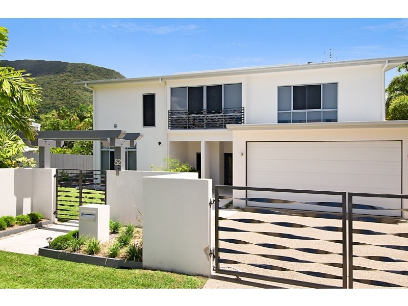 52 Cedar Rd, Palm Cove QLD 4879