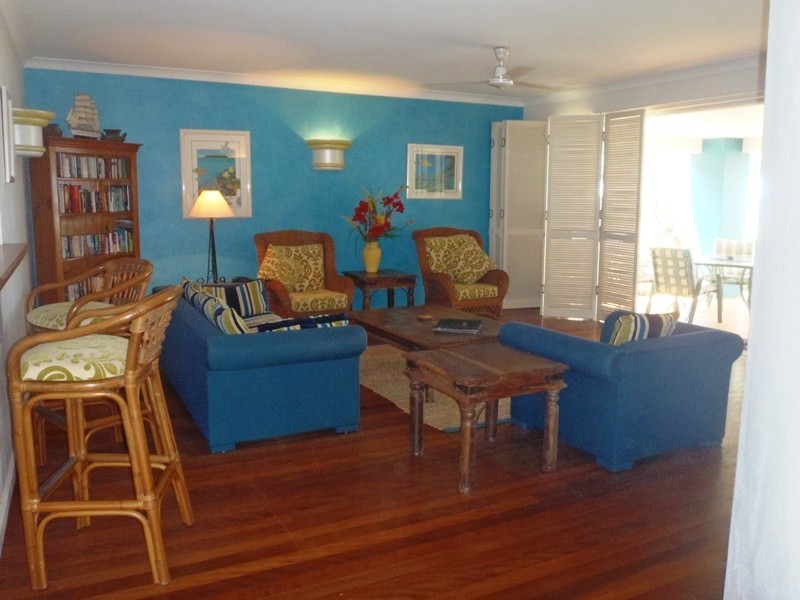 1/111 Williams Esplanade, Palm Cove QLD 4879