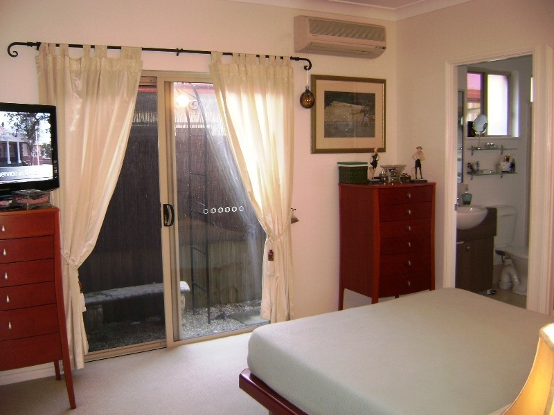 97 Cedar Road, Palm Cove QLD 4879