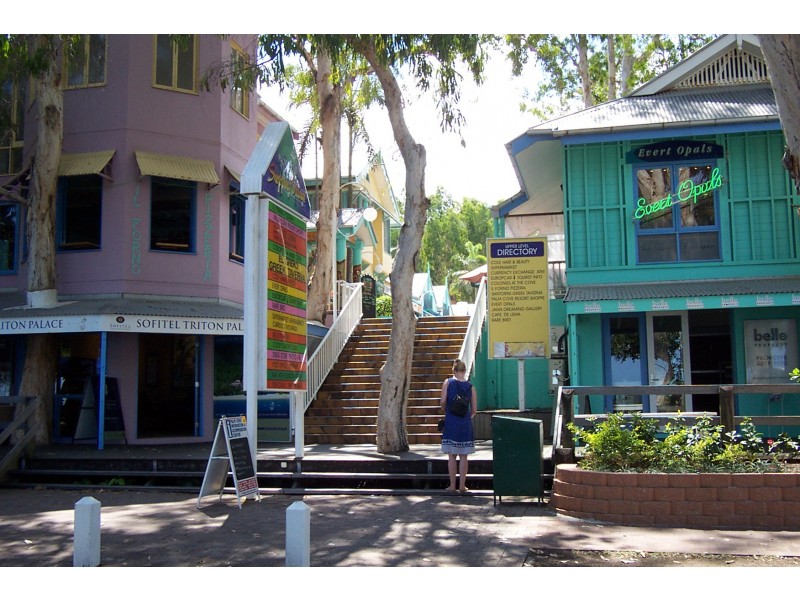 1/84 Coral Coast Drive, Palm Cove QLD 4879