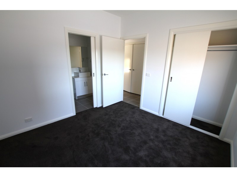 2/71 McBryde Street, Fawkner VIC 3060