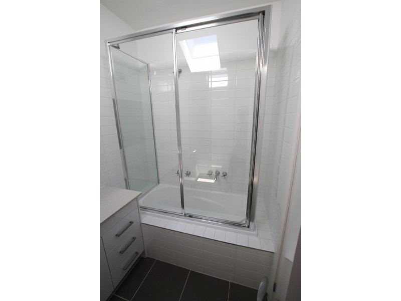 2/71 McBryde Street, Fawkner VIC 3060