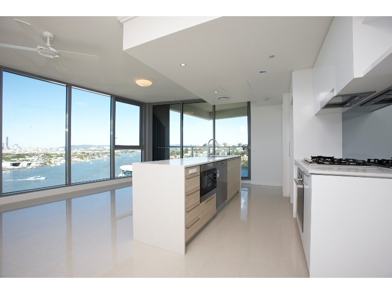 11612/8 Harbour Road, Hamilton QLD 4007