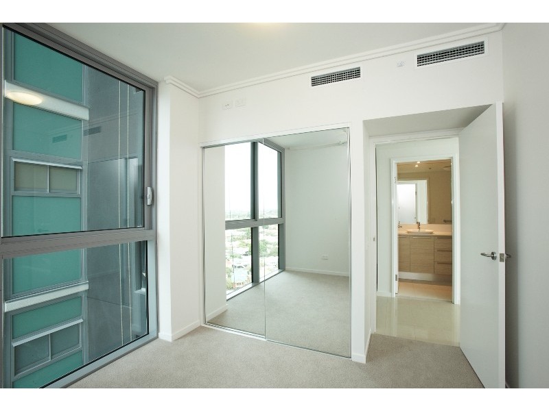 11612/8 Harbour Road, Hamilton QLD 4007