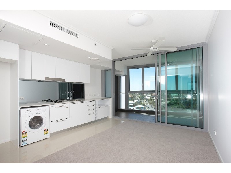 11102/8 Harbour Road, Hamilton QLD 4007