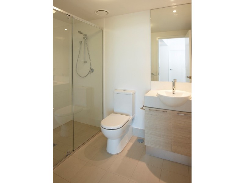 10910/8 Harbour Road, Hamilton QLD 4007