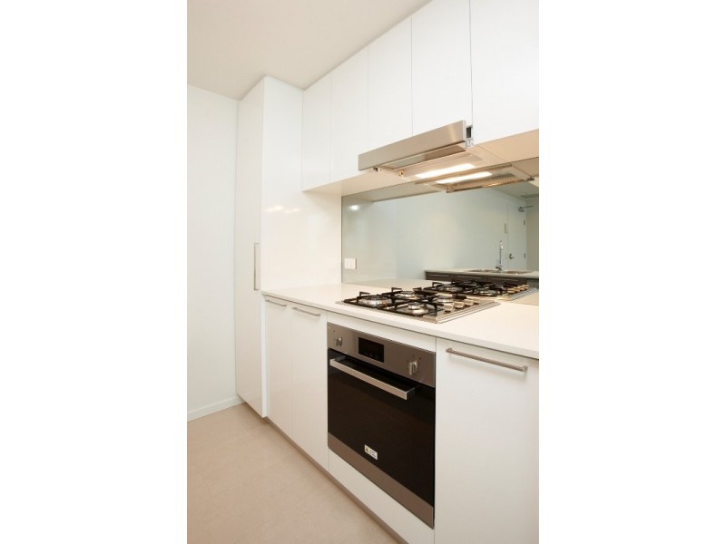 11111/8 Harbour Road, Hamilton QLD 4007