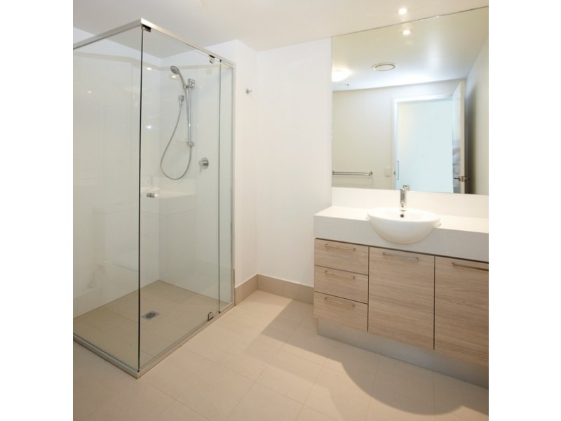 20501/8 Harbour Road, Hamilton QLD 4007