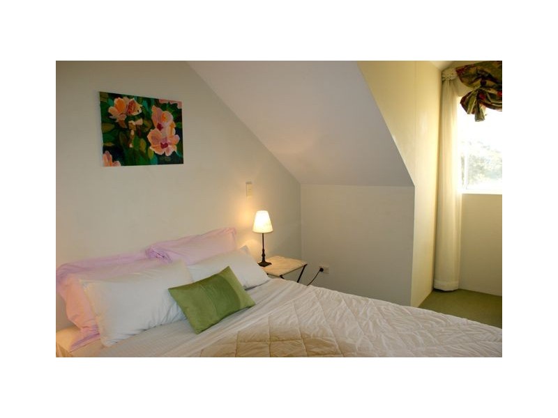 252 Willoughby Rd, Naremburn NSW 2065