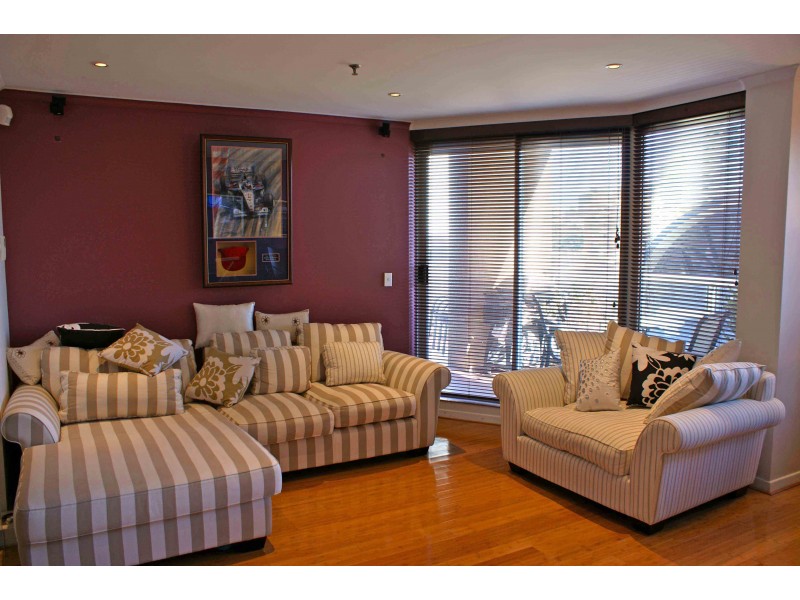 1 kings cross road, Darlinghurst NSW 2010