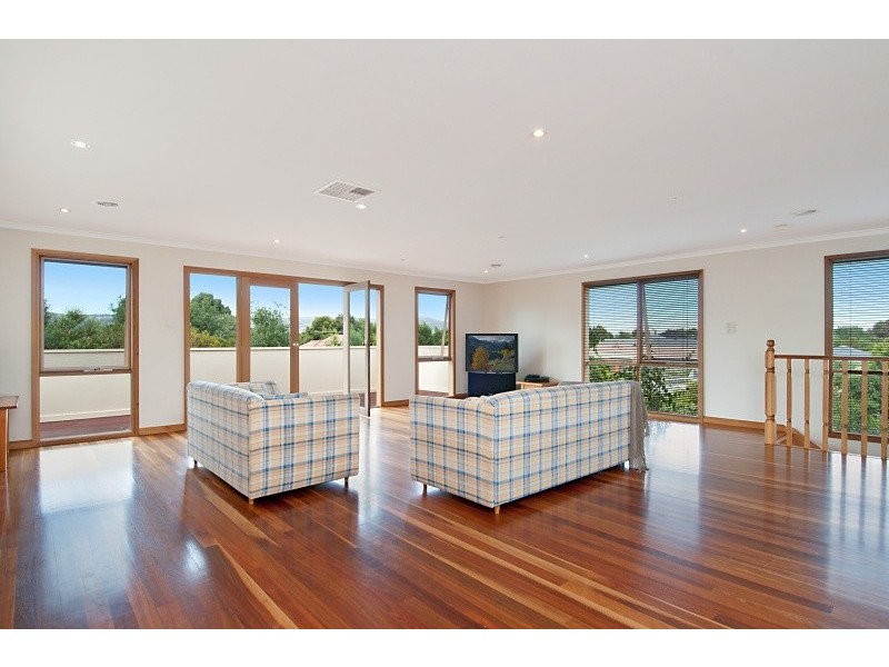 62 Coveside Avenue, Safety Beach VIC 3936