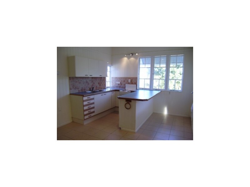 11 cowen, Margate QLD 4019