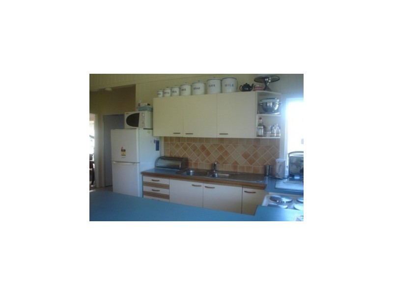 11 cowen, Margate QLD 4019