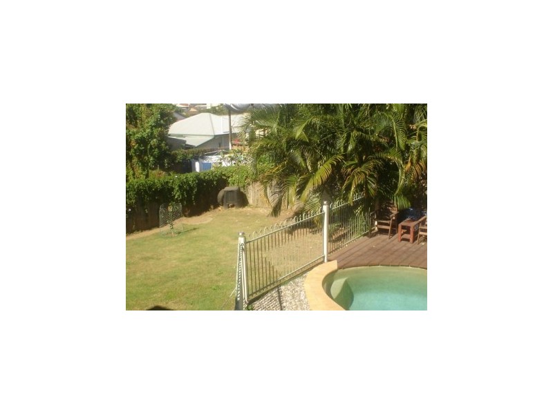 11 cowen, Margate QLD 4019
