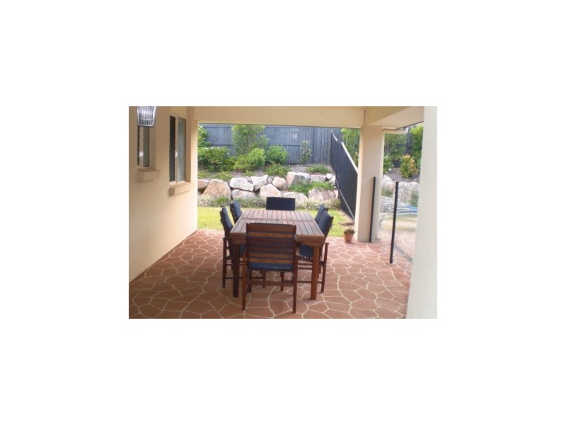 5 DOTTERELL CRESENT, North Lakes QLD 4509