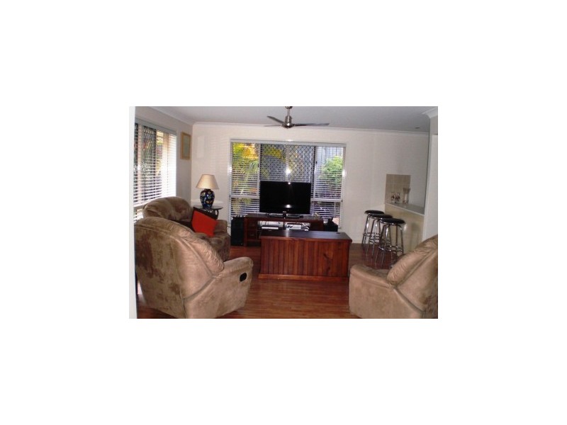 5 DOTTERELL CRESENT, North Lakes QLD 4509