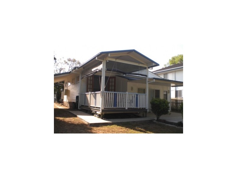 100 thomas st, Clontarf QLD 4019