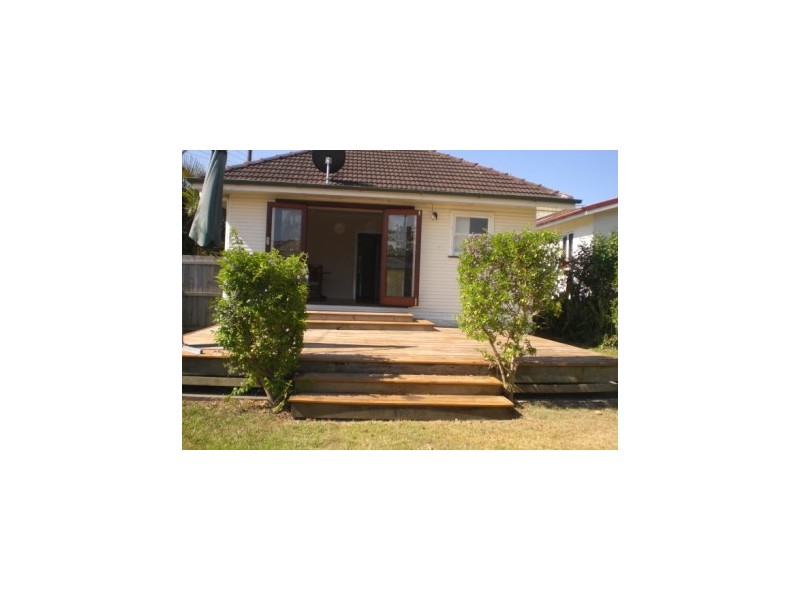 11 davis st, Redcliffe QLD 4020