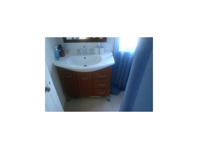 11 COWEN, Margate QLD 4019