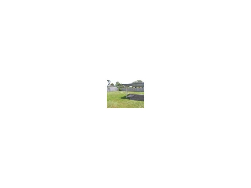 13 MACKENZIE ST, Redcliffe QLD 4020