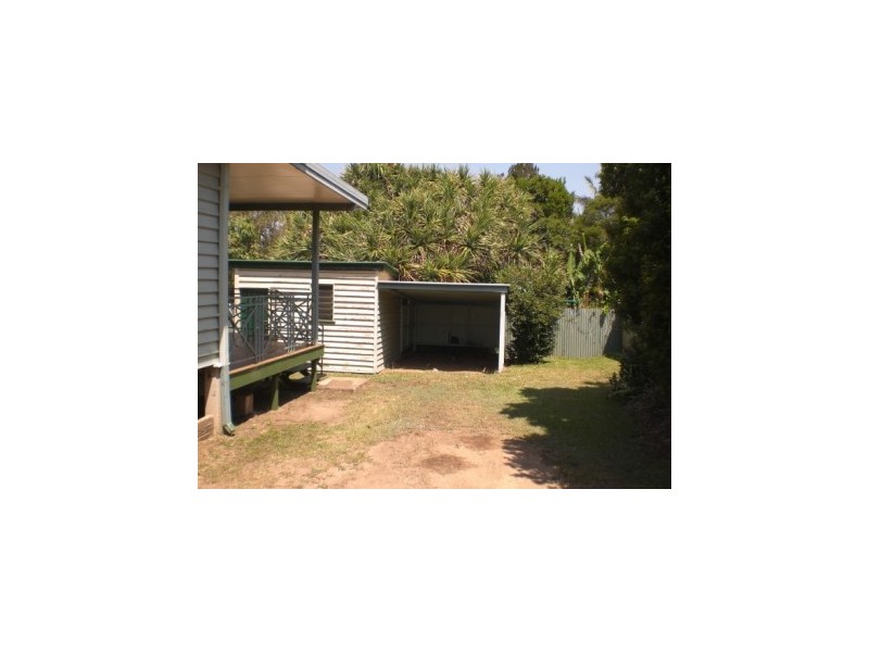 44 LASCELLES, Brighton QLD 4017