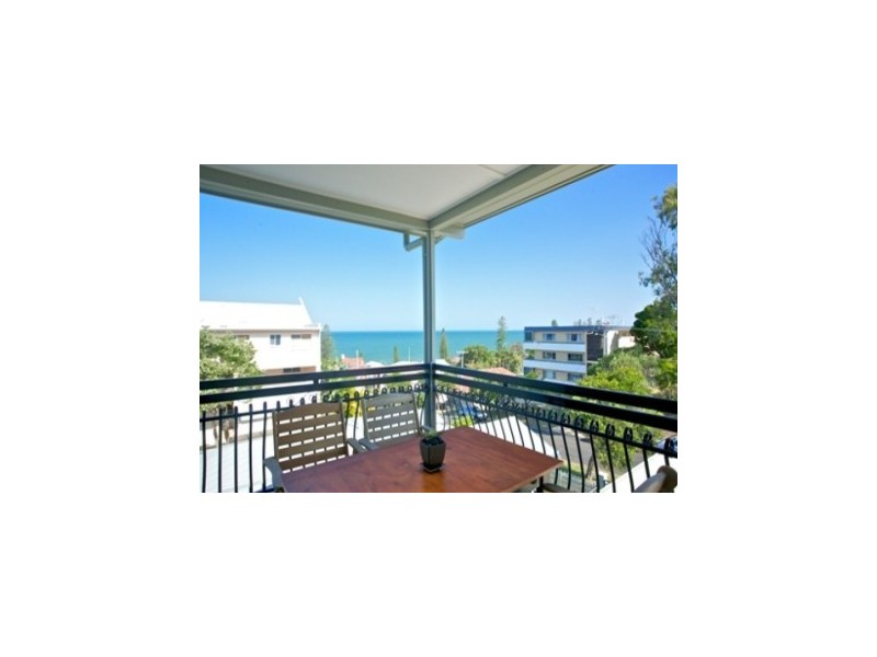 10 EVELINE ST, Margate QLD 4019