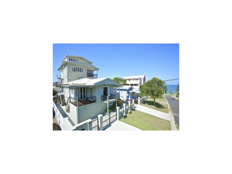 10 EVELINE ST, Margate QLD 4019