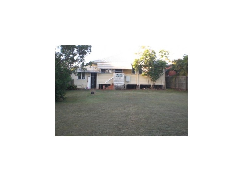 61 DODDS, Margate QLD 4019