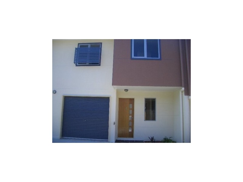 9 CORNELIUS, Clontarf QLD 4019