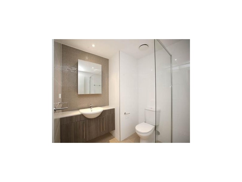 504/14 OXLEY, Woody Point QLD 4019