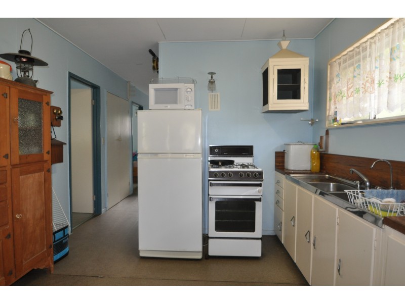 13 MACKEREL STREET, Noosa North Shore QLD 4565