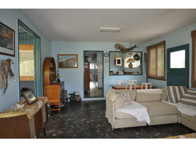 13 MACKEREL STREET, Noosa North Shore QLD 4565