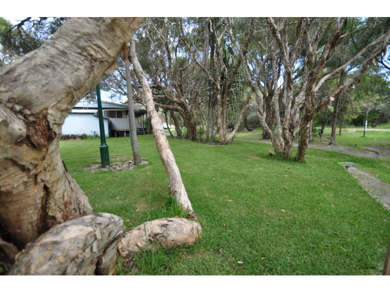 13 MACKEREL STREET, Teewah QLD 4565