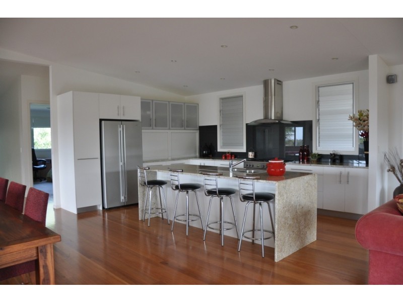 11 Tarwine Street, Noosa North Shore QLD 4565