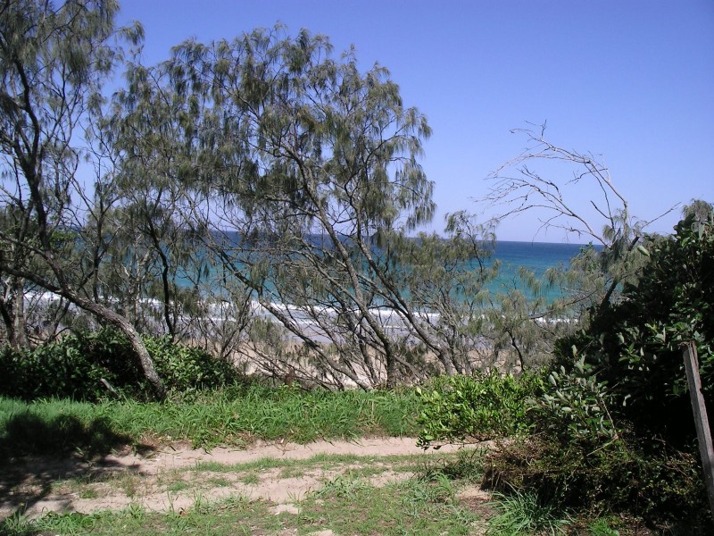 2 The Esplanade, Teewah QLD 4565