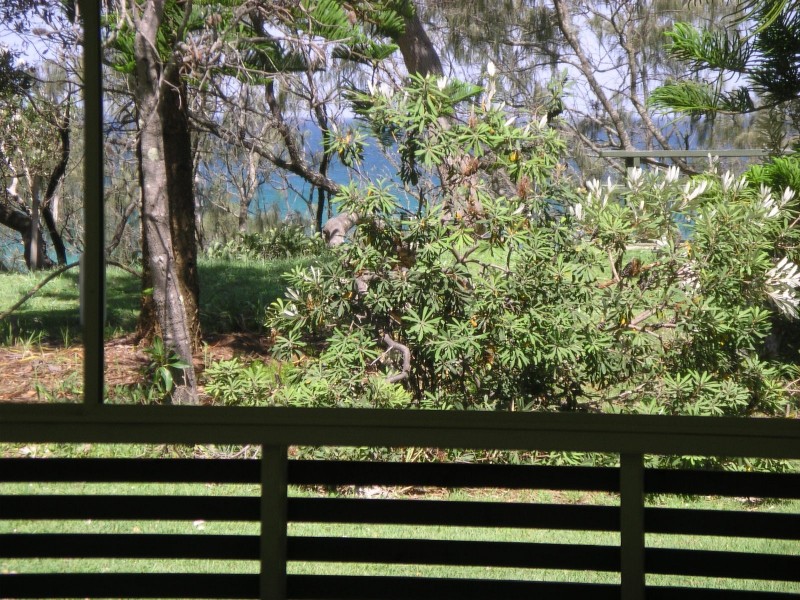 2 The Esplanade, Teewah QLD 4565