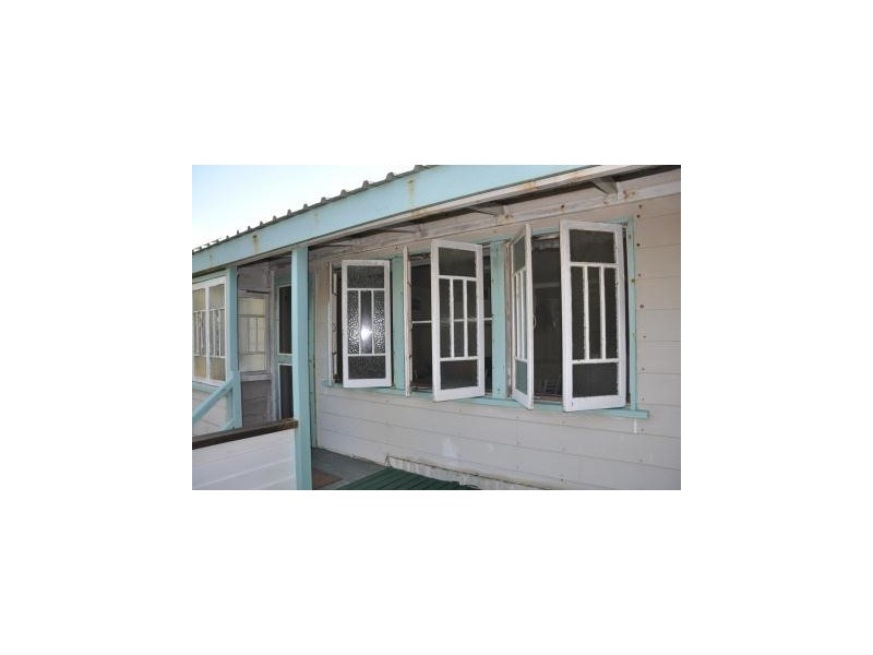 20 The Esplanade, Noosa North Shore QLD 4565