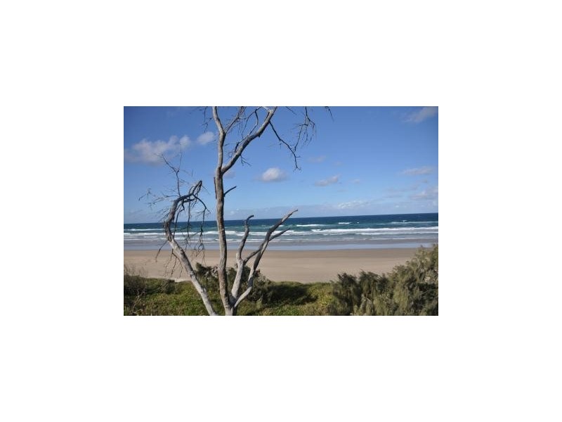 20 The Esplanade, Noosa North Shore QLD 4565