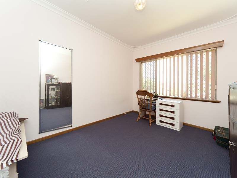 5 Olinda Court, Spearwood WA 6163