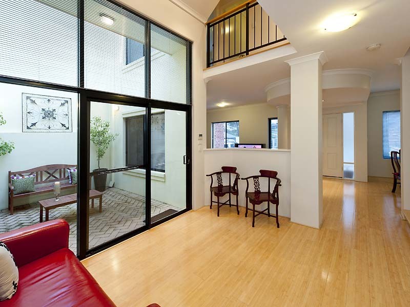 34 Tully Road, East Perth WA 6004