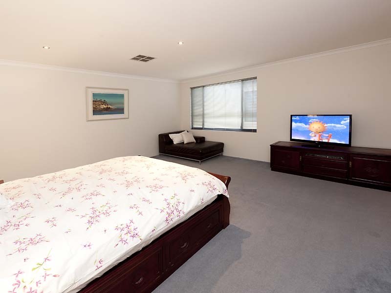 34 Tully Road, East Perth WA 6004