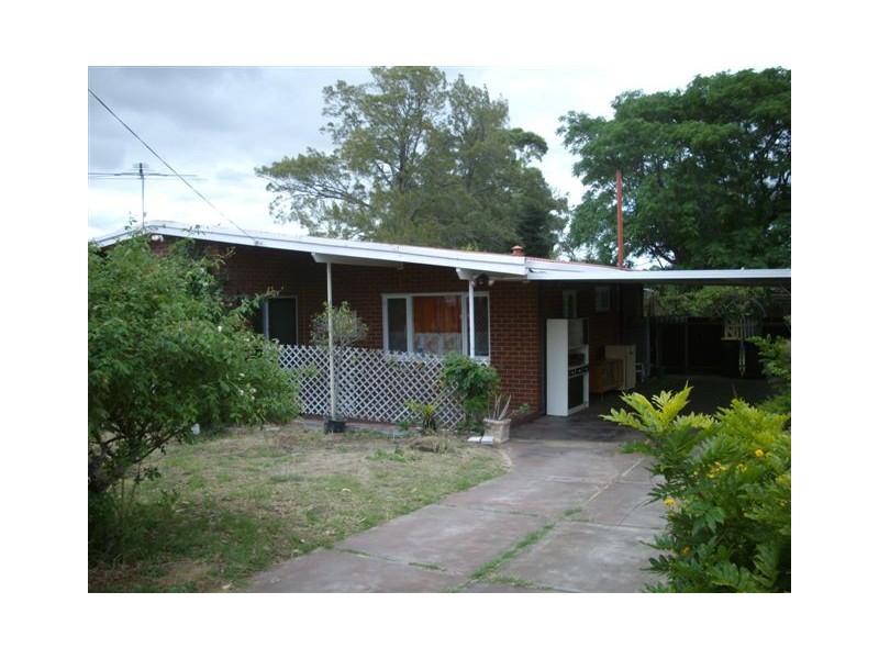 21 Burnham Way, Girrawheen WA 6064