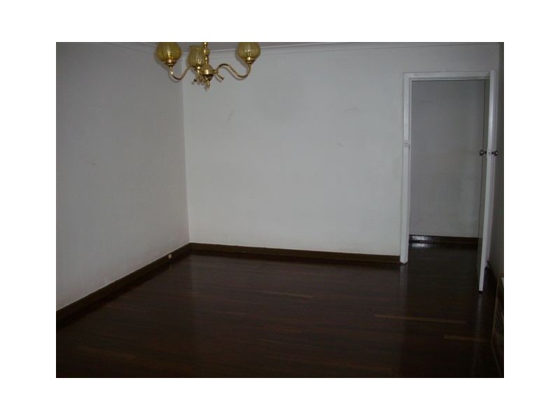 21 Burnham Way, Girrawheen WA 6064