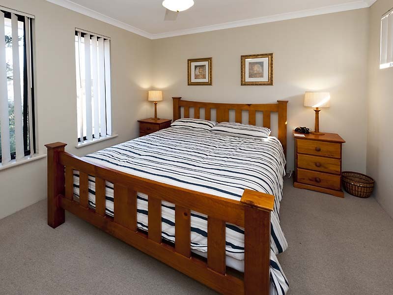 6/26 Gillon Street, Karawara WA 6152