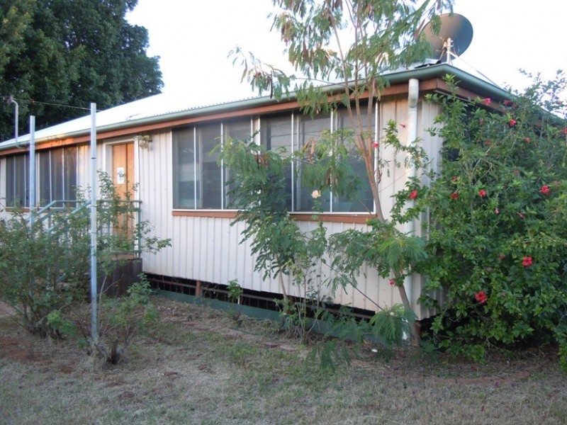 114 Steele Street, Cloncurry QLD 4824