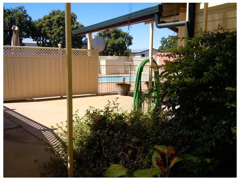 1 Griffith Street, Cloncurry QLD 4824